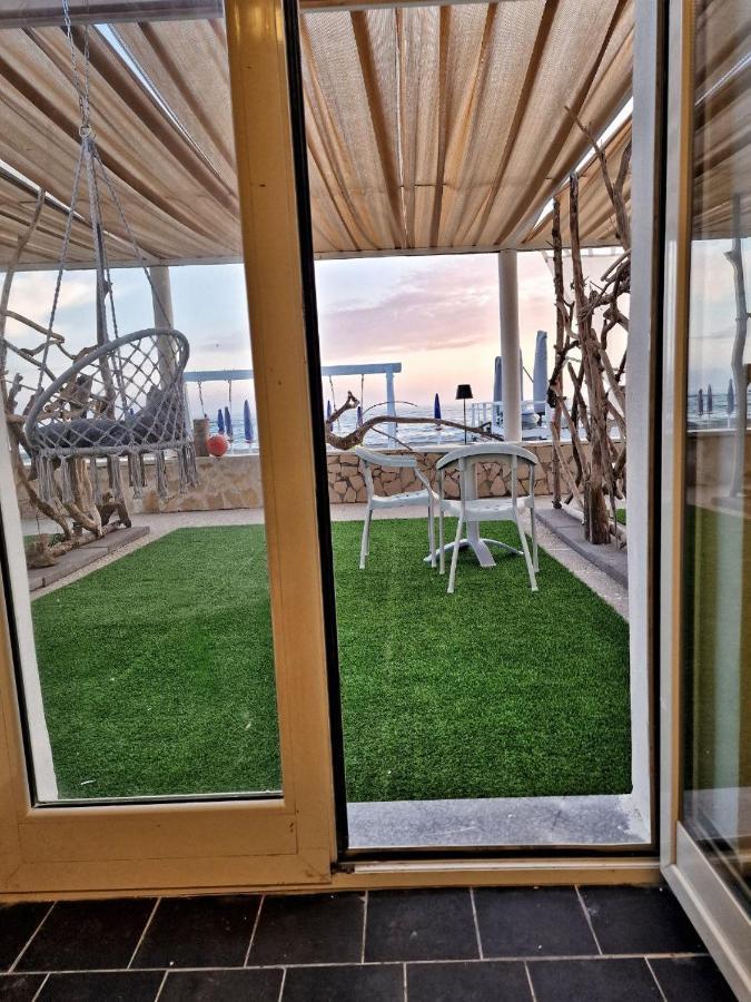 Beach Suites - By Lido Scalzone Castel Volturno Luaran gambar