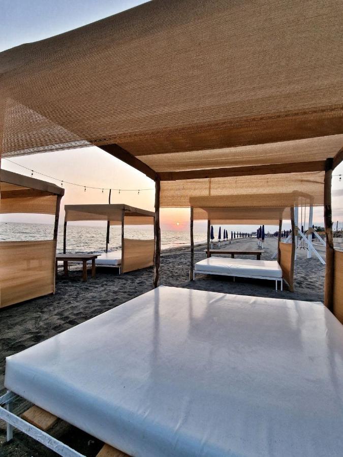 Beach Suites - By Lido Scalzone Castel Volturno Luaran gambar