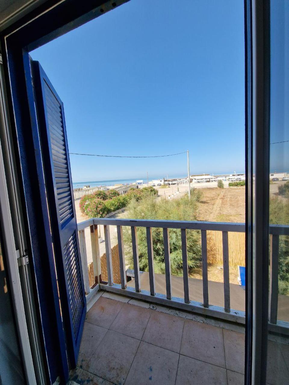 Beach Suites - By Lido Scalzone Castel Volturno Luaran gambar